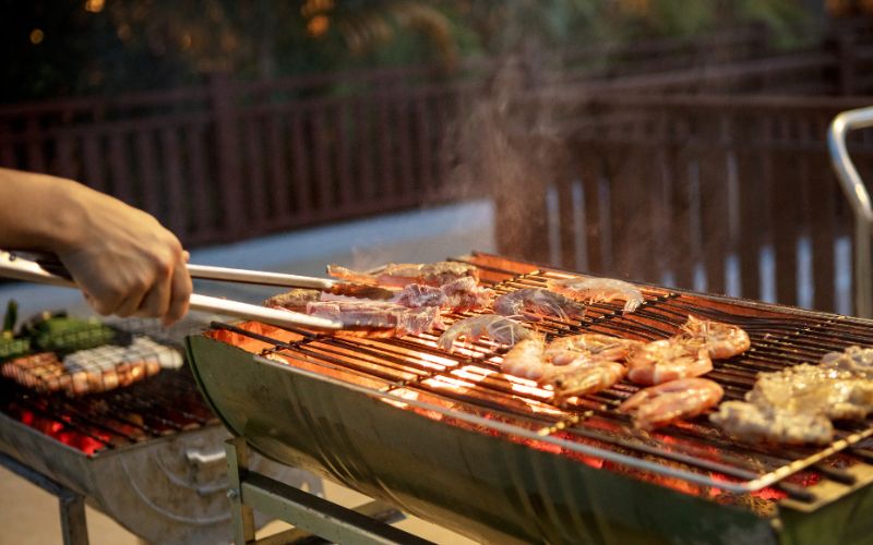 Kinh nghiệm chọn thịt tươi nướng BBQ từ Hugo